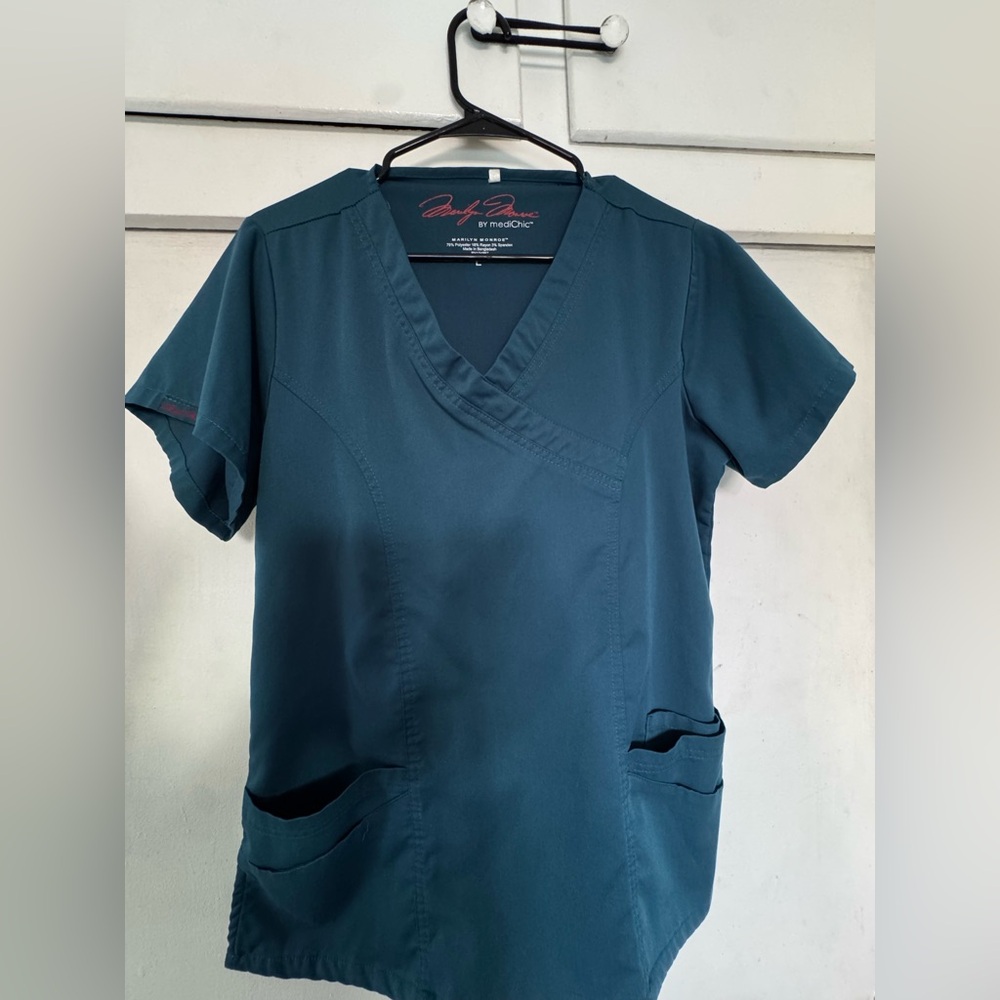 Marilyn Monroe Women's Deep Teal V-Neck Scrub Top